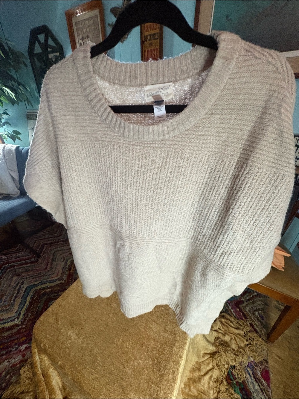 Universal Thread Cream Textured Knit Women’s Sweater - Soft poncho style